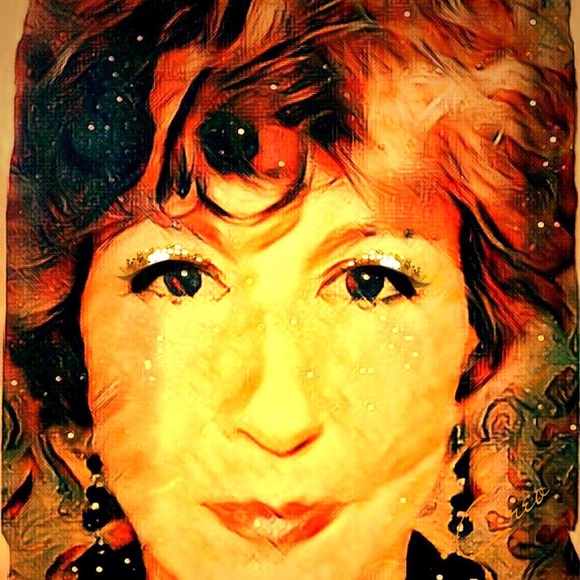 Meet your Posher, Chris - Picture 1 of 1